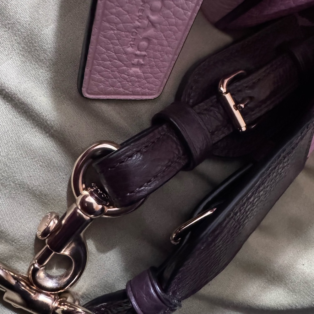 Coach Pink Crossbody Bag - Picture 7 of 9